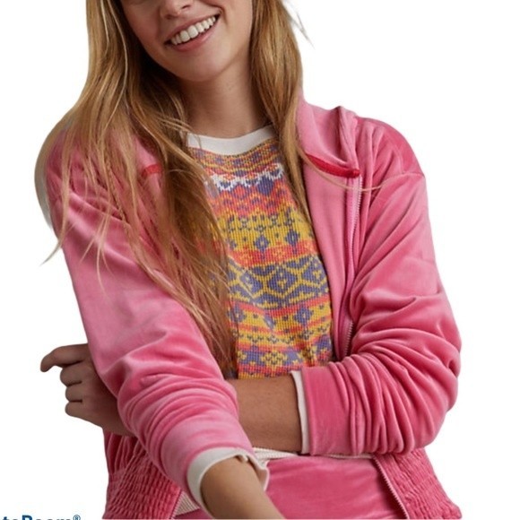 Anthropologie Catie Cropped Velvet Hoodie Blossom Pink - Picture 5 of 5
